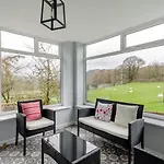 Holiday home 5 Bed In Oc-w28415 *