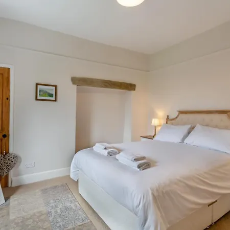 5 Bed In Oc-w28415 *